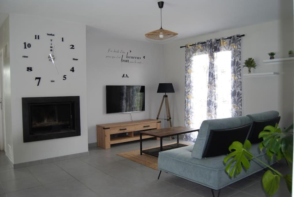 Вилла Ac Interlude Castelnau-de-Montmiral Экстерьер фото